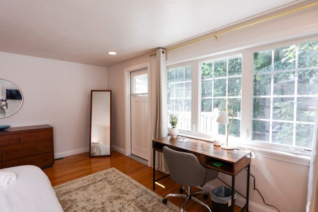 25 Jay St - C FURNISHED, Cambridge, MA 02139