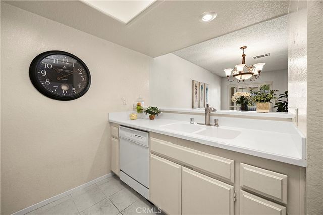 9001 Buckles Street 77, Downey, CA 90241