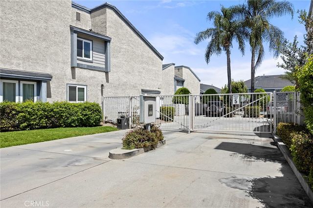9001 Buckles Street 77, Downey, CA 90241