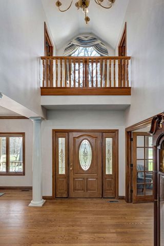 4810 N Red Hawk Circle, Springfield, MO 65803