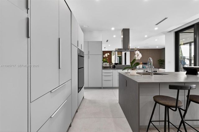 234 SW 22nd Rd, Miami, FL 33129