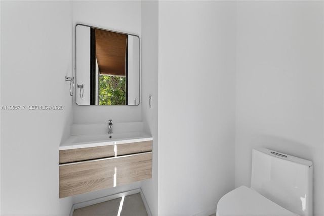 234 SW 22nd Rd, Miami, FL 33129