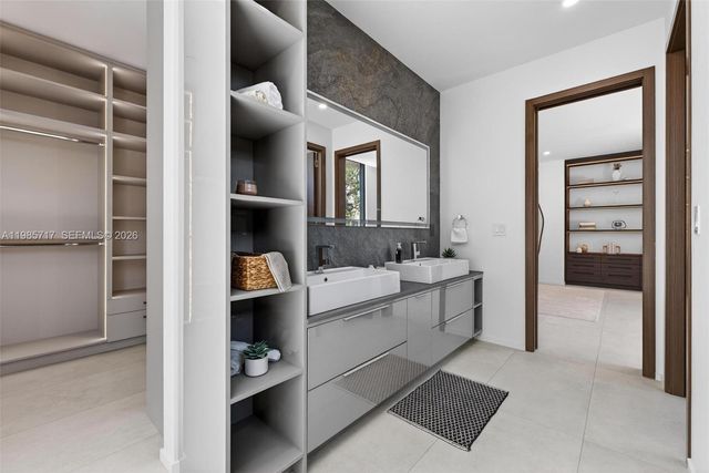 234 SW 22nd Rd, Miami, FL 33129