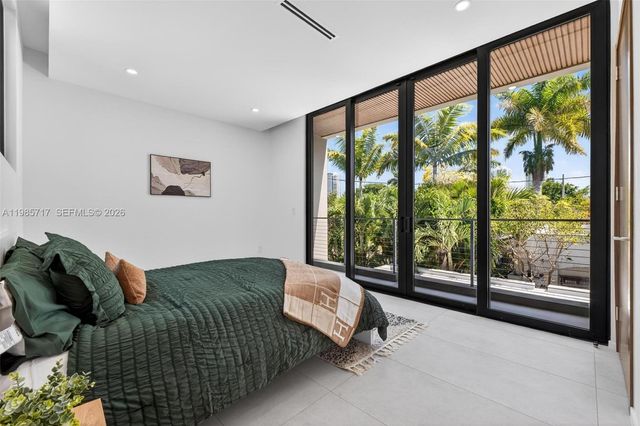 234 SW 22nd Rd, Miami, FL 33129