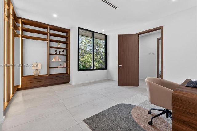 234 SW 22nd Rd, Miami, FL 33129