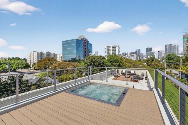 234 SW 22nd Rd, Miami, FL 33129