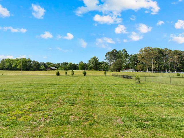 90 Pine Bluff Rd, Winchester, TN 37398