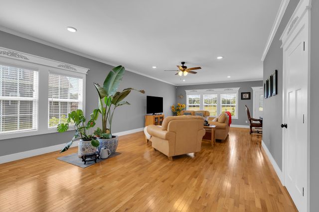 90 Pine Bluff Rd, Winchester, TN 37398