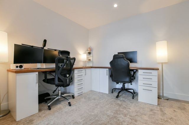 40 Traveler St 510, Boston, MA 02118