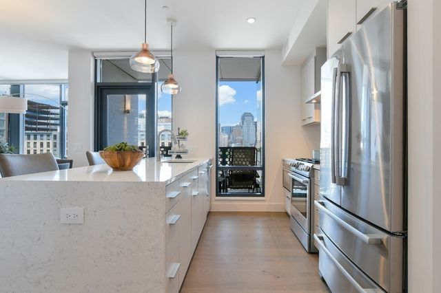 40 Traveler St 510, Boston, MA 02118