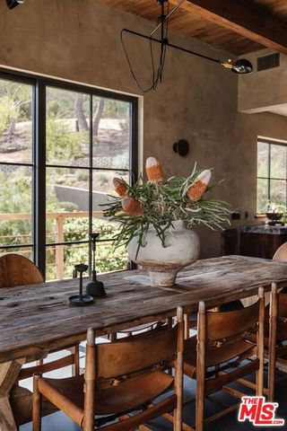 225 Powderhorn Ranch Road, Topanga, CA 90290