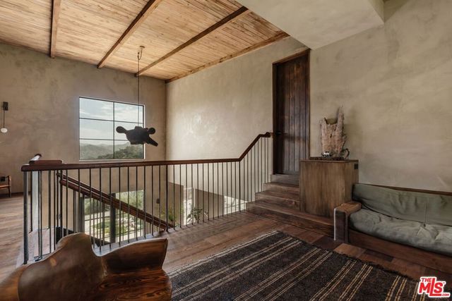 225 Powderhorn Ranch Road, Topanga, CA 90290