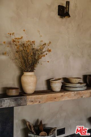 225 Powderhorn Ranch Road, Topanga, CA 90290