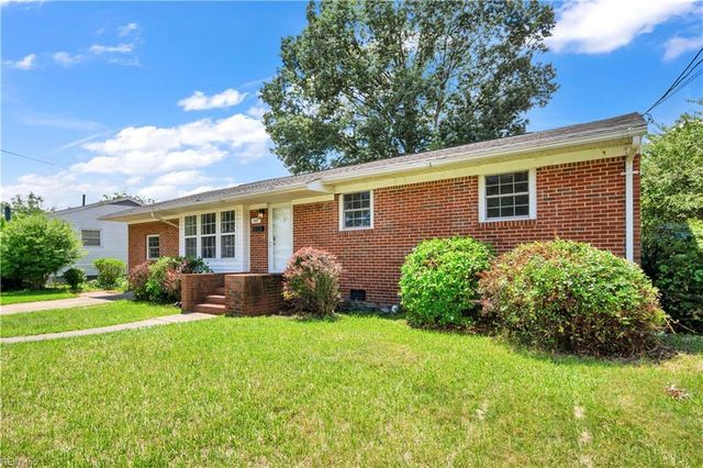 507 Brentwood DR, Newport News, VA 23601