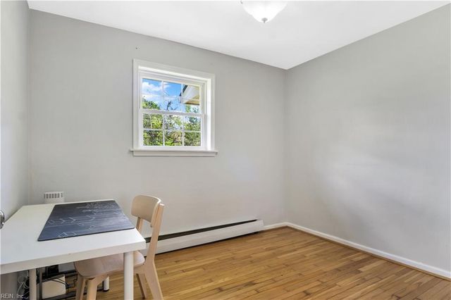 507 Brentwood DR, Newport News, VA 23601