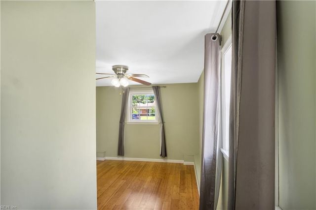 507 Brentwood DR, Newport News, VA 23601