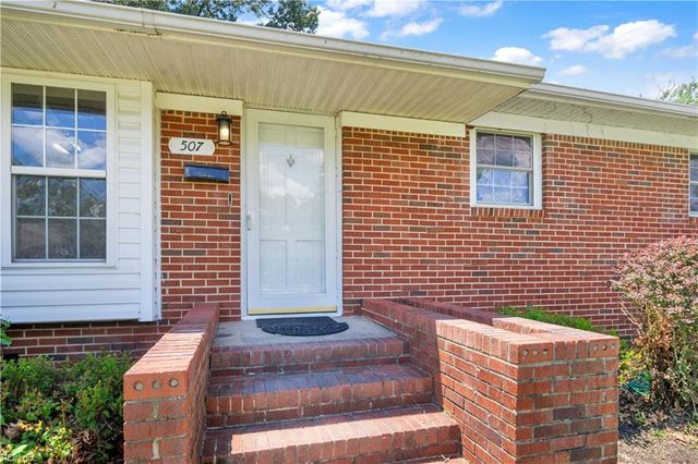 507 Brentwood DR, Newport News, VA 23601