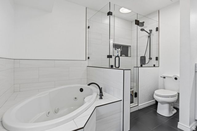 4129 W DONIBRISTLE CIR, South Jordan, UT 84009
