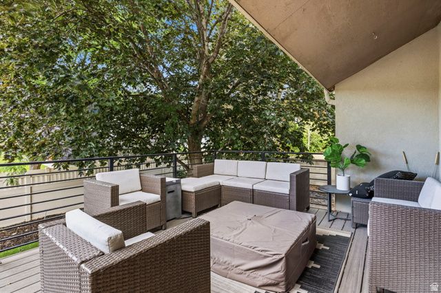4129 W DONIBRISTLE CIR, South Jordan, UT 84009