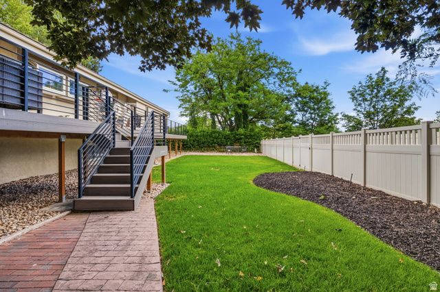 4129 W DONIBRISTLE CIR, South Jordan, UT 84009