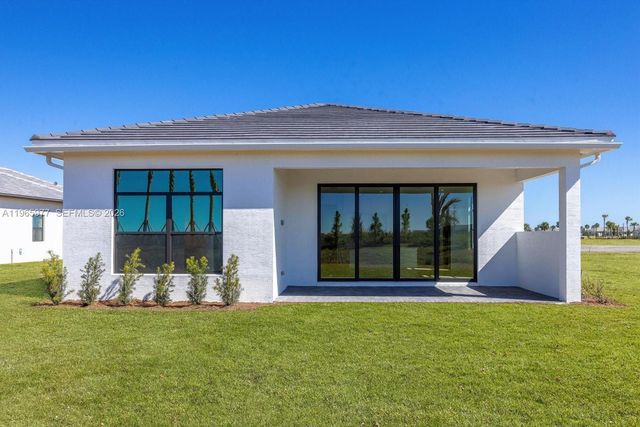 13704 SW Shinnecock Dr, Port St. Lucie, FL 34987