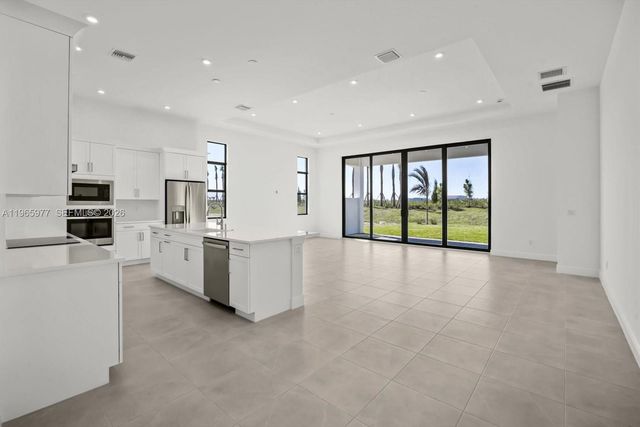 13704 SW Shinnecock Dr, Port St. Lucie, FL 34987