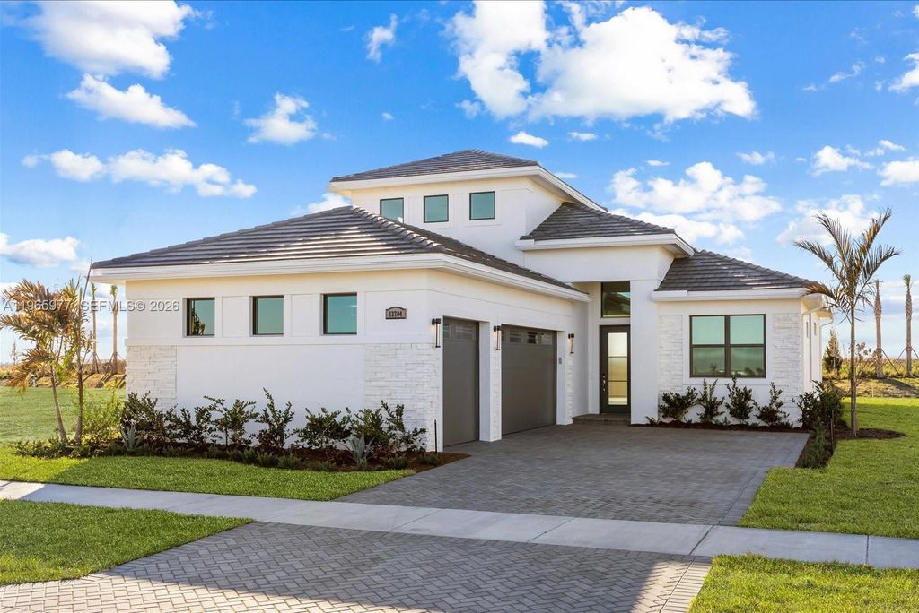 13704 SW Shinnecock Dr, Port St. Lucie, FL 34987