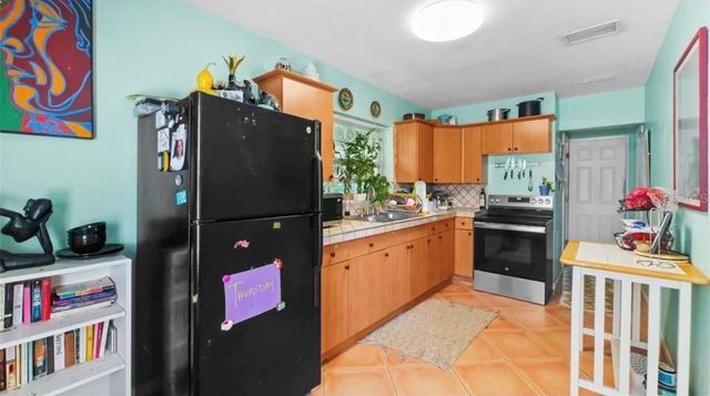 1403 52ND STREET S, Gulfport, FL 33707