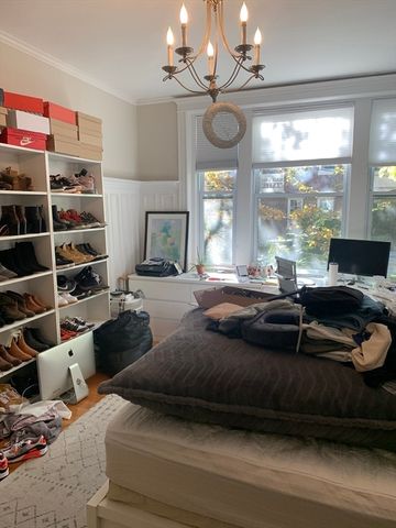 17 Gibbs Street 1, Brookline, MA 02446