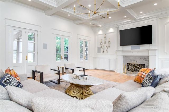 2736 GEORGES Lane, Alexandria, LA 71301