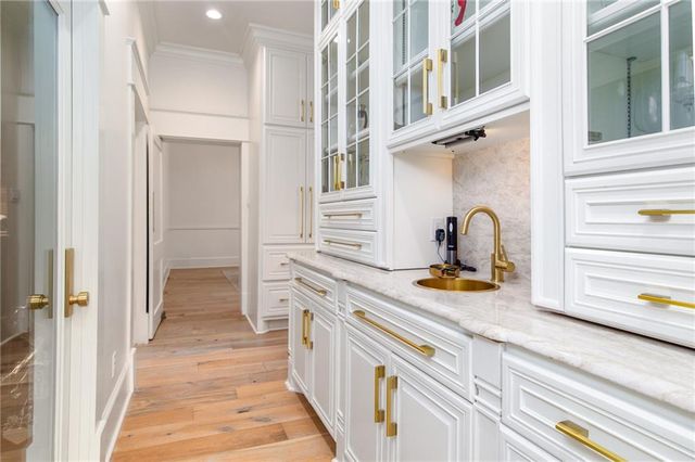 2736 GEORGES Lane, Alexandria, LA 71301