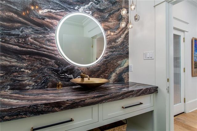 2736 GEORGES Lane, Alexandria, LA 71301