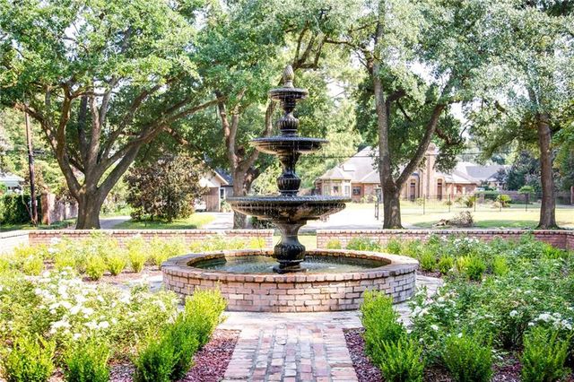 2736 GEORGES Lane, Alexandria, LA 71301