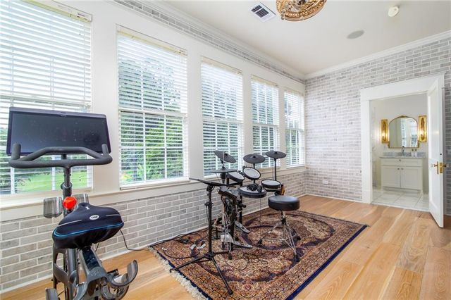 2736 GEORGES Lane, Alexandria, LA 71301