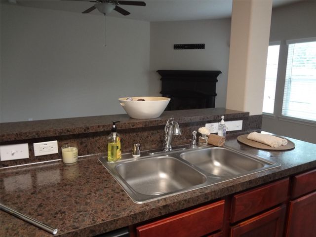 2239 Brown Oak Drive, Conroe, TX 77304