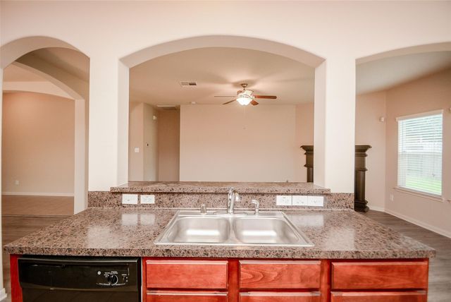 2239 Brown Oak Drive, Conroe, TX 77304