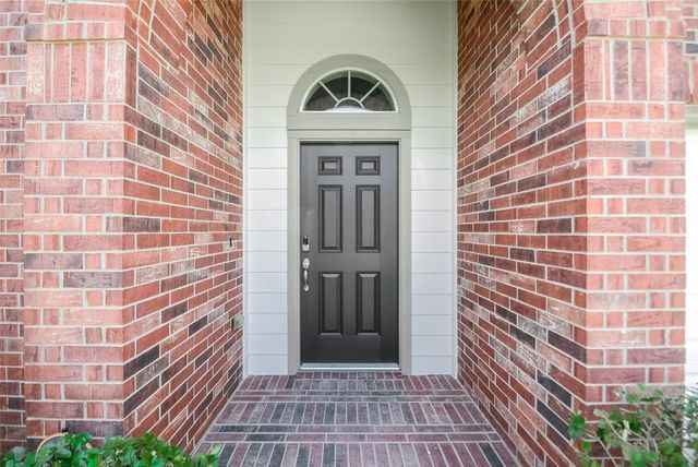 2239 Brown Oak Drive, Conroe, TX 77304