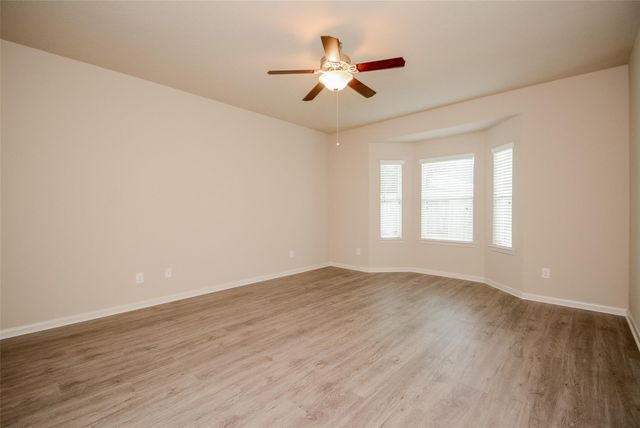 2239 Brown Oak Drive, Conroe, TX 77304