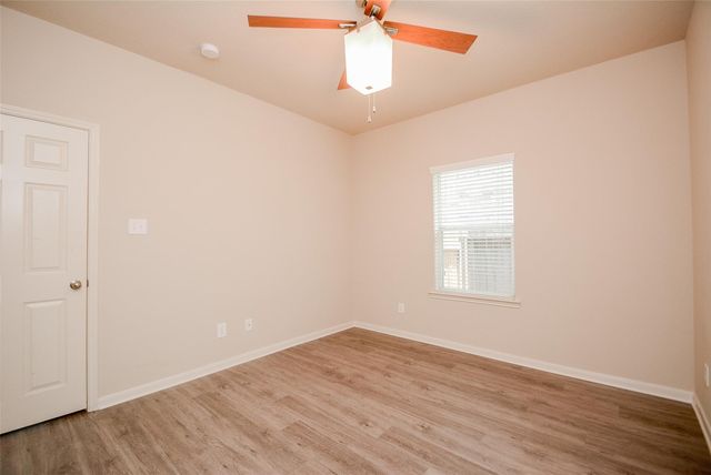 2239 Brown Oak Drive, Conroe, TX 77304