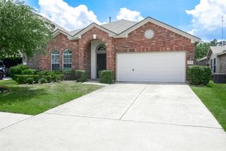 2239 Brown Oak Drive, Conroe, TX 77304