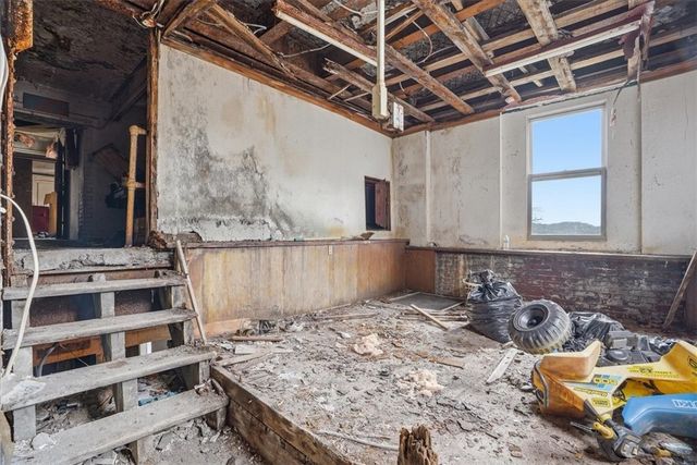 504 Stanton Avenue, Millvale, PA 15209