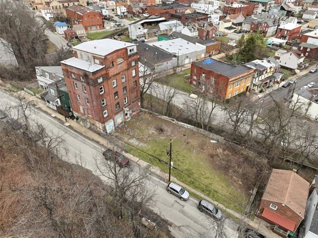 504 Stanton Avenue, Millvale, PA 15209