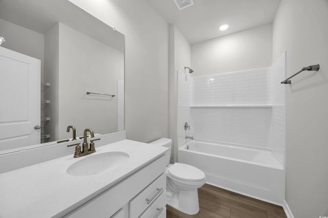 900 Birch Garden Dr., Longs, SC 29568