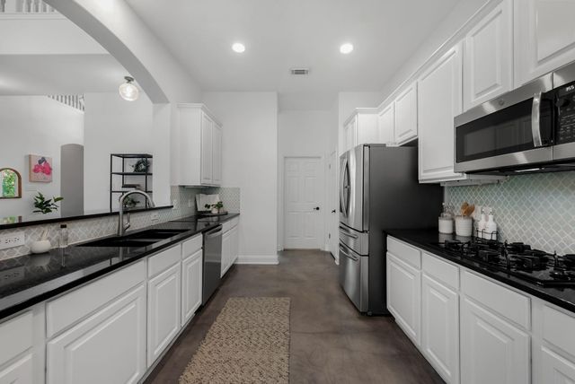 12001 Portofino DR, Austin, TX 78732