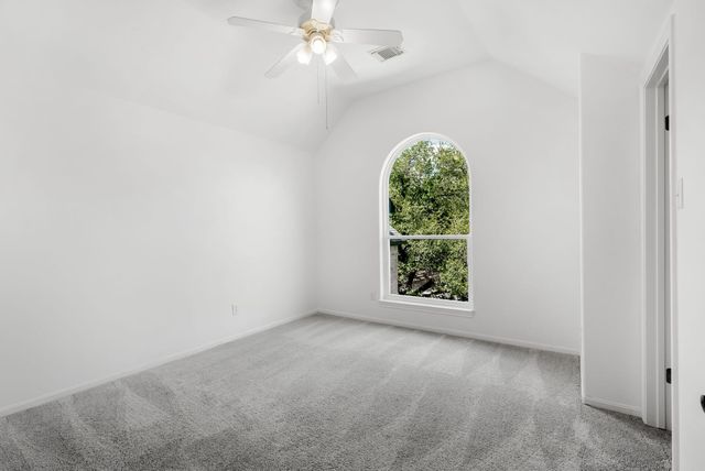 12001 Portofino DR, Austin, TX 78732