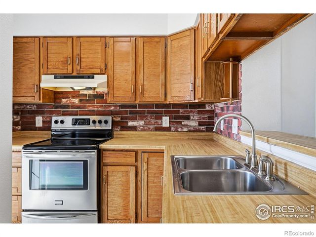 321 Pheasant Run, Louisville, CO 80027