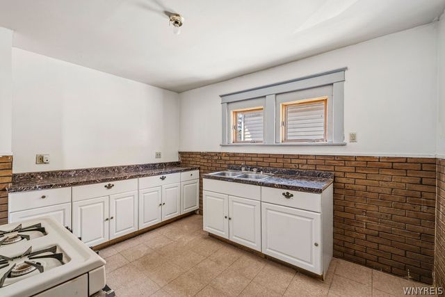 239 Rodney Avenue, Buffalo, NY 14214