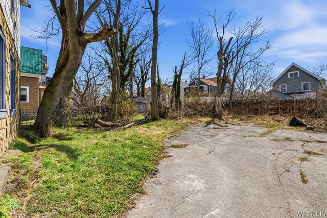 239 Rodney Avenue, Buffalo, NY 14214