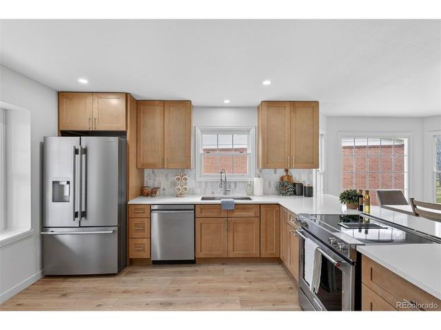 8943 Greenspointe Ln, Highlands Ranch, CO 80130