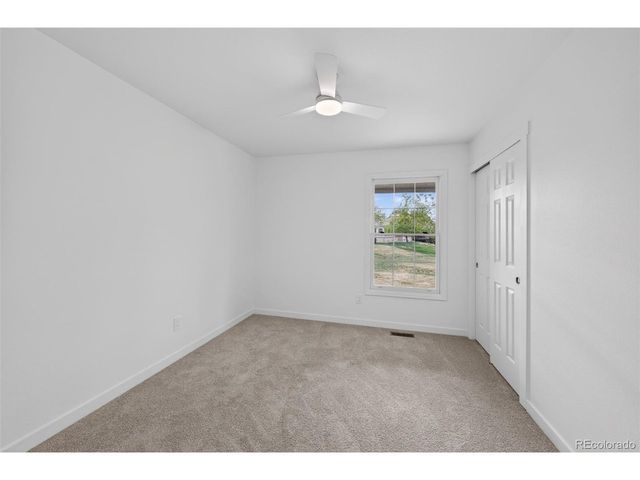 8943 Greenspointe Ln, Highlands Ranch, CO 80130